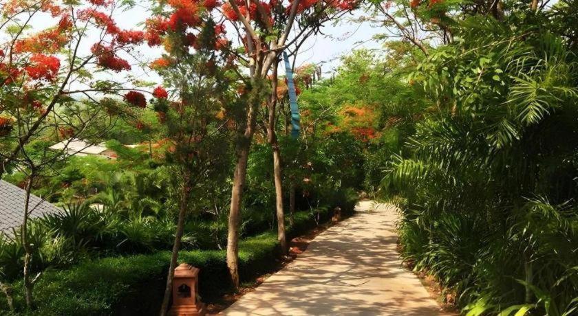 Thaton Hill Resort Mae Ai Exterior photo
